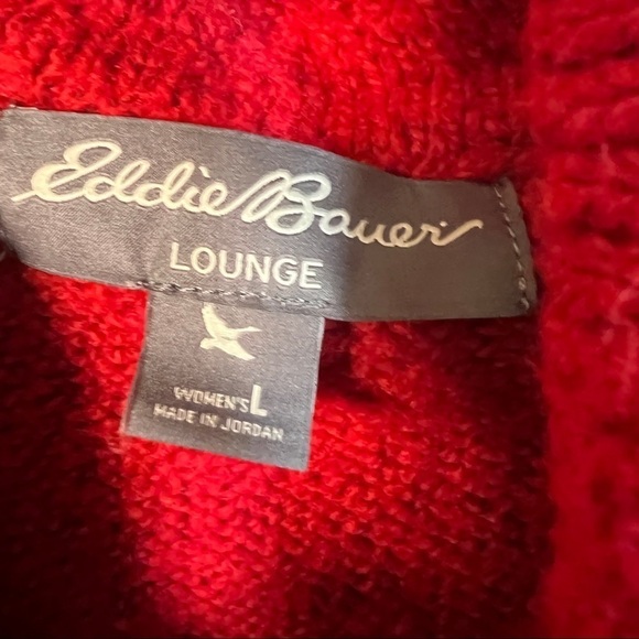 EDDIE BAUER Intarsia knit lounge sweater w/cowl neck. Size Large. Red & White - Picture 3 of 8
